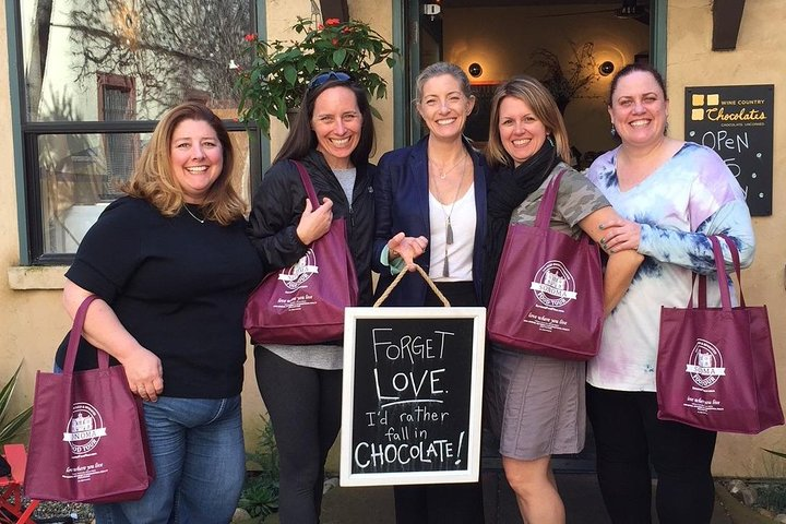 Happy guests on the Sonoma Food Tour